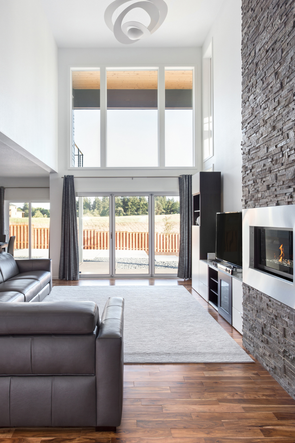 Modern Luxury Living Room Ideas with Distinctive Flooring for a Luxurious Foundation