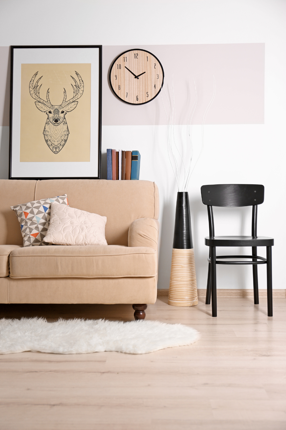 Modern Luxury Living Room Ideas with Neutral Tones with Bold Accents